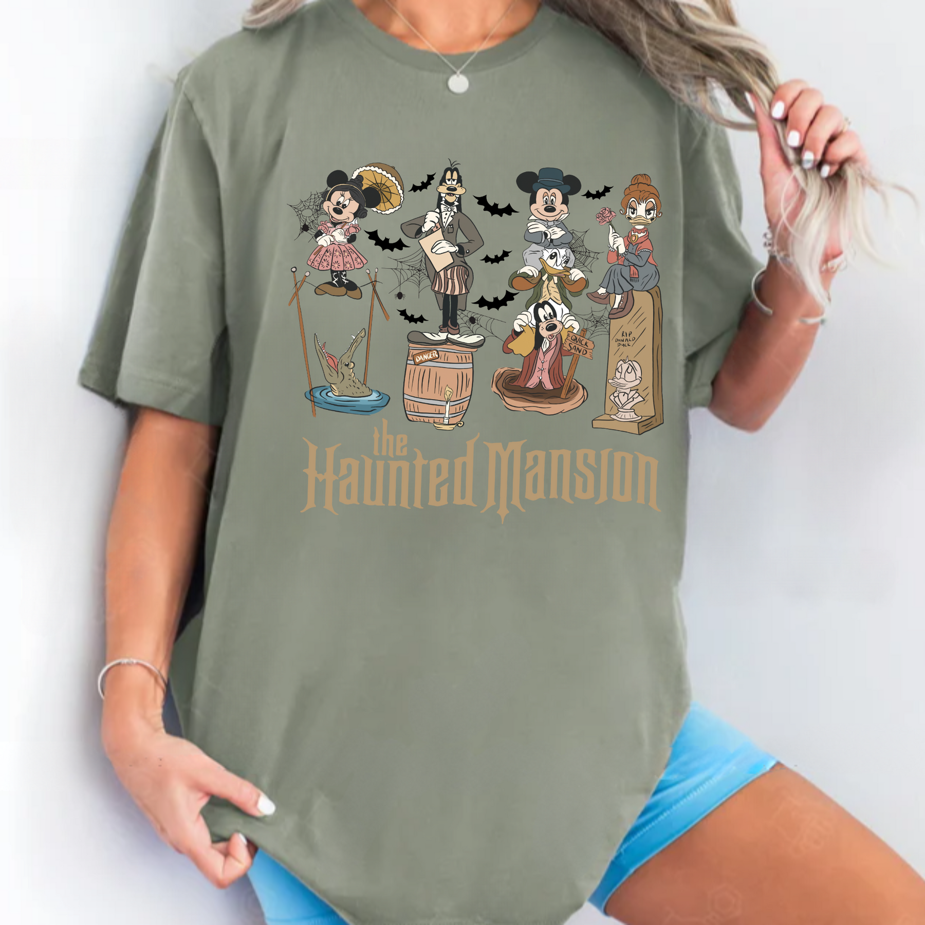 The Haunted Mansion - Disney Tee